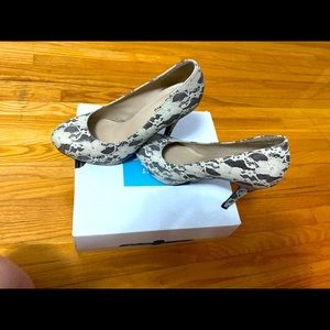 LACE HIGH HEELS CALL IT SPRING